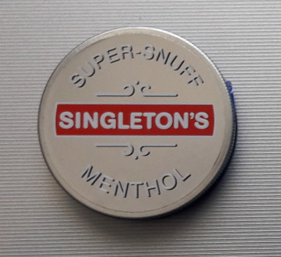 Singleton's Menthol Super-Snuff
